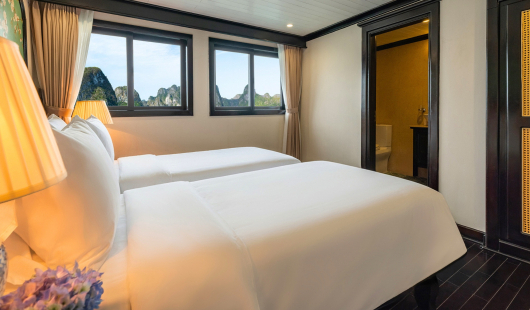 Deluxe Cabin Ocean View