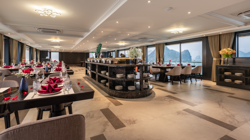 Large & Equisite Restaurant