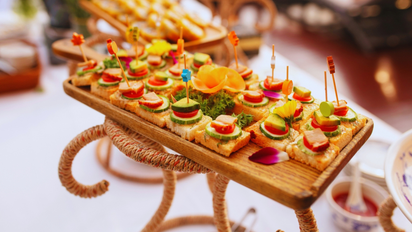 Enjoy Canapé