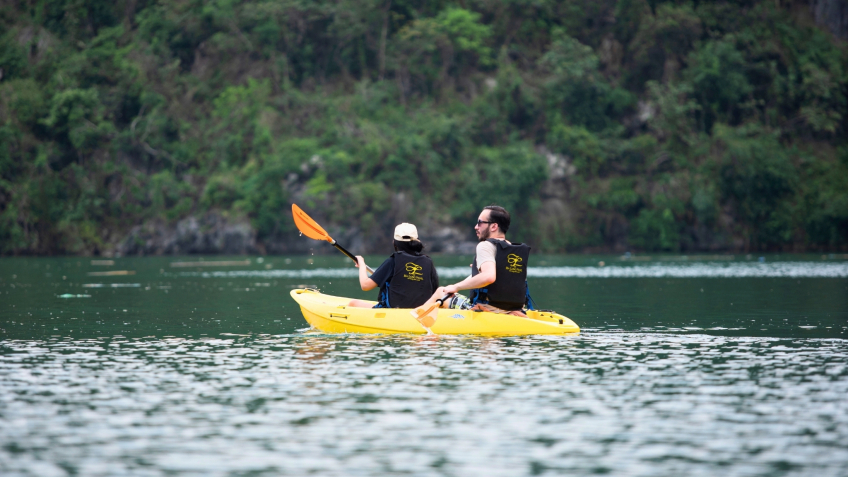 Kayaking through the Bay