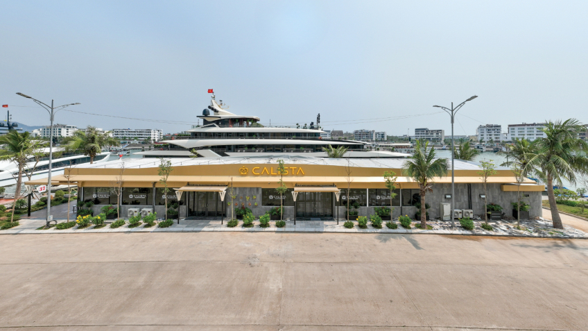 Lot 37, Tuan Chau Harbor
