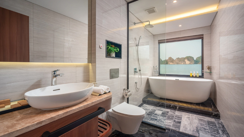 Sea-view Bathtub