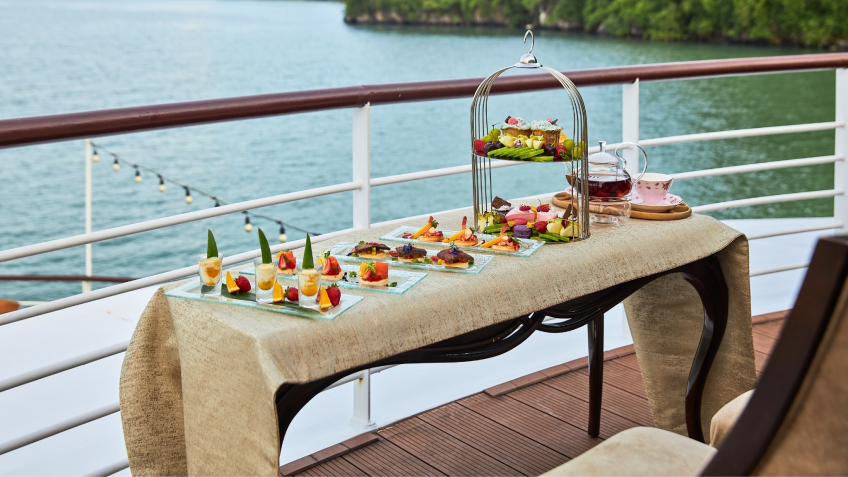 Tasty Afternoon Tea & Desserts