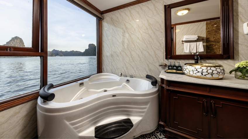 Bathtub with a Jacuzzi