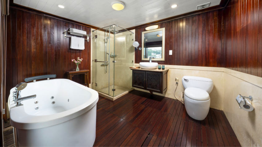 Large Bathroom