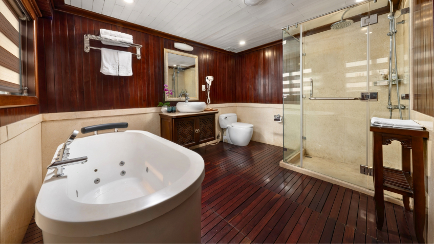 Large Bathroom