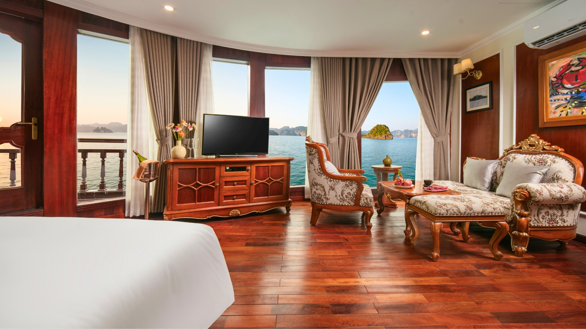 Panoramic view of Dalat/Nha Trang Room