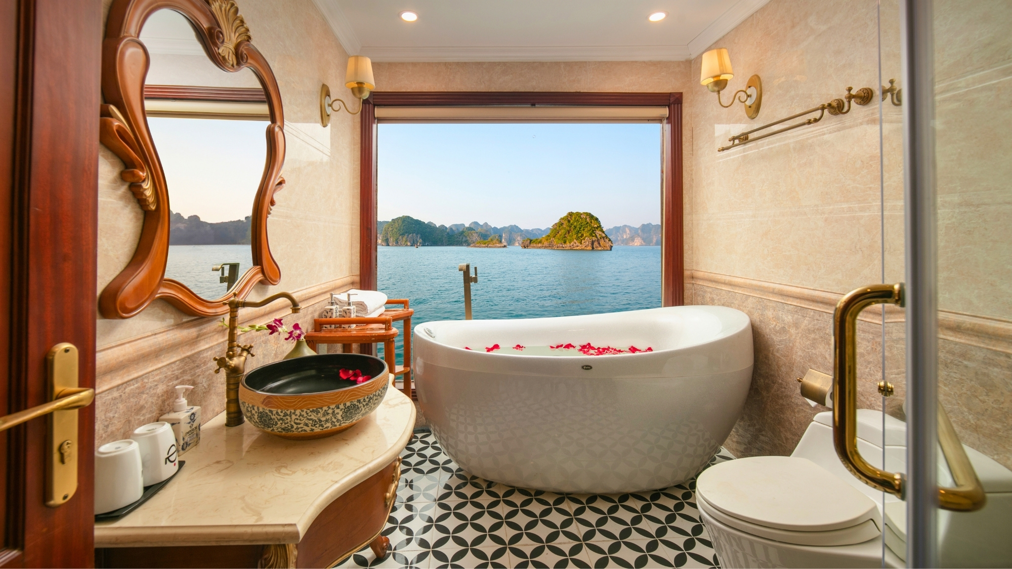 Jacuzzi Bathtub