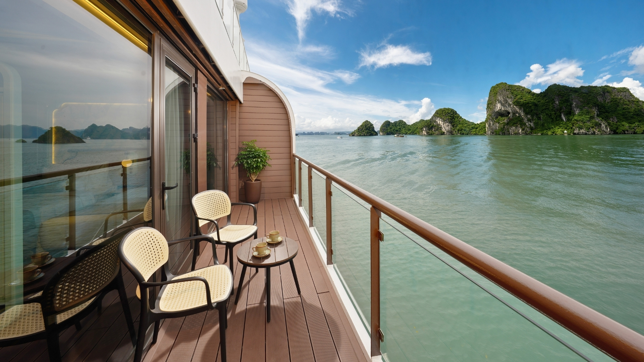 Private Balcony with Broad view