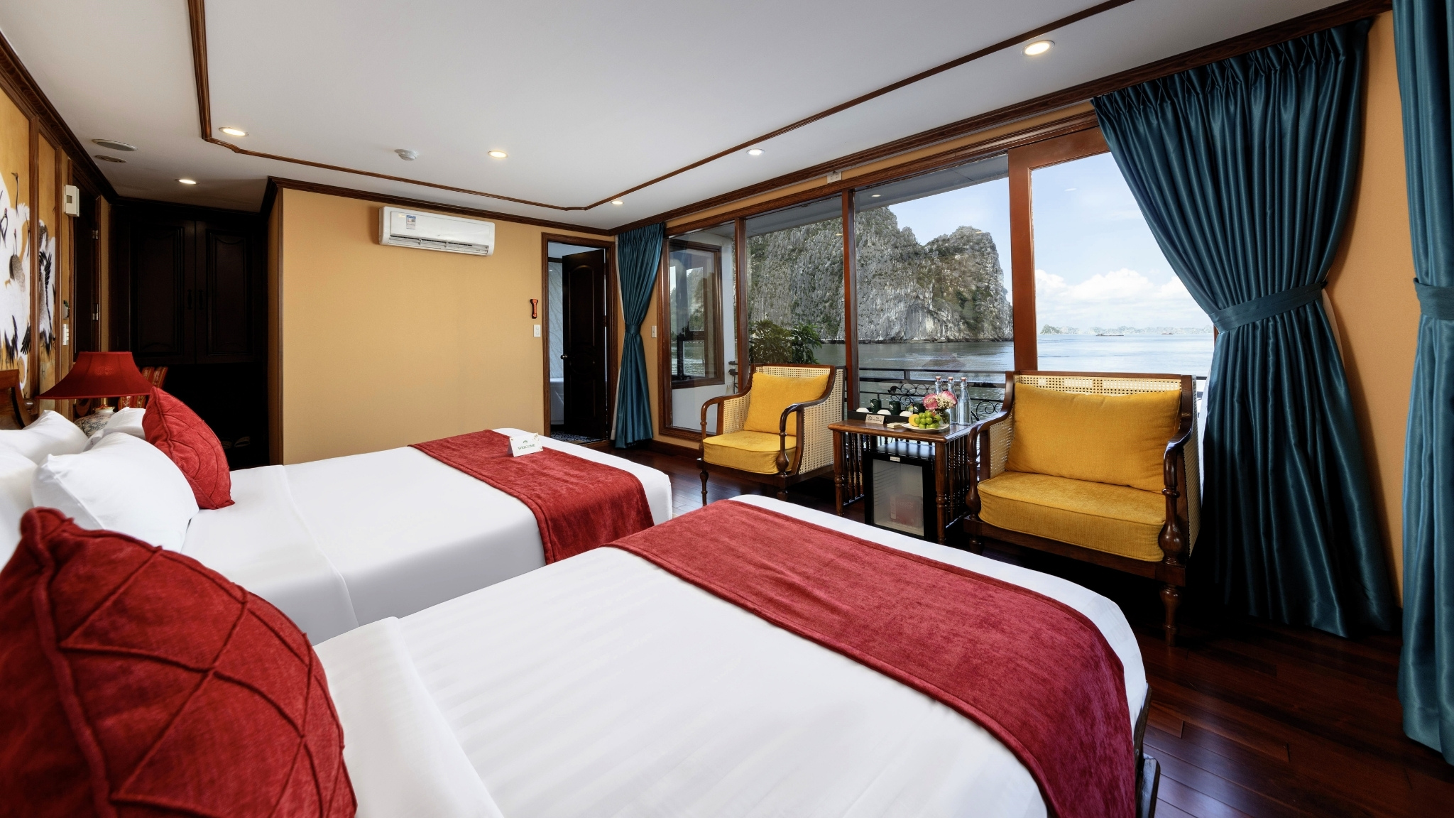 Grandeur Triple Suite